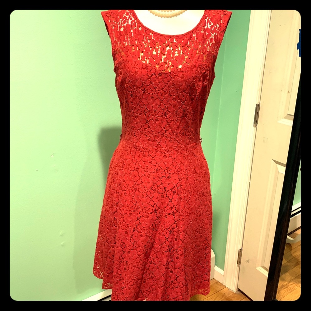 White House Black Market red lace dress W/ POCKETS
